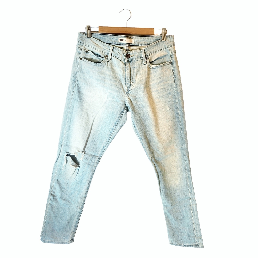 Levi's Distressed Classic Straight Women's Denim Light Wash Jeans‎ Size 8